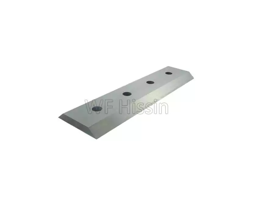 Wood chipper rotary blade